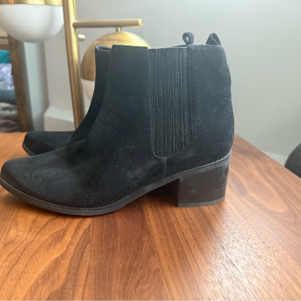 Blondo Black Ankle Booties - WATERPROOF